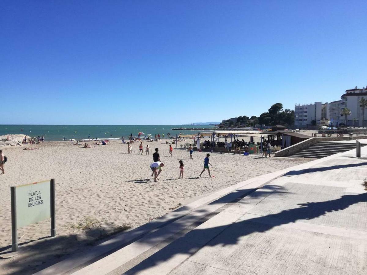 Apartamento Atico primer linea de mar con piscina Sant Carlos de la Ràpita Exterior foto