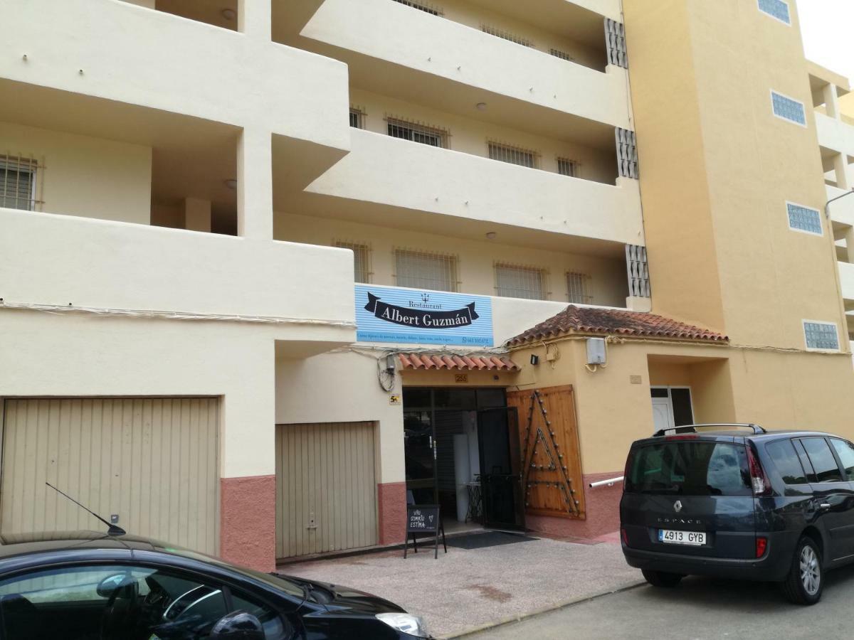 Apartamento Atico primer linea de mar con piscina Sant Carlos de la Ràpita Exterior foto